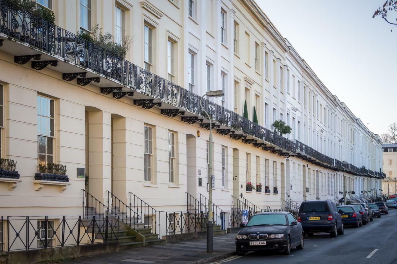 Ferienwohnung Prestbury Road Cheltenham Exterior foto